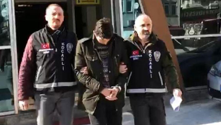 10 yıl hapis cezasıyla aranıyordu