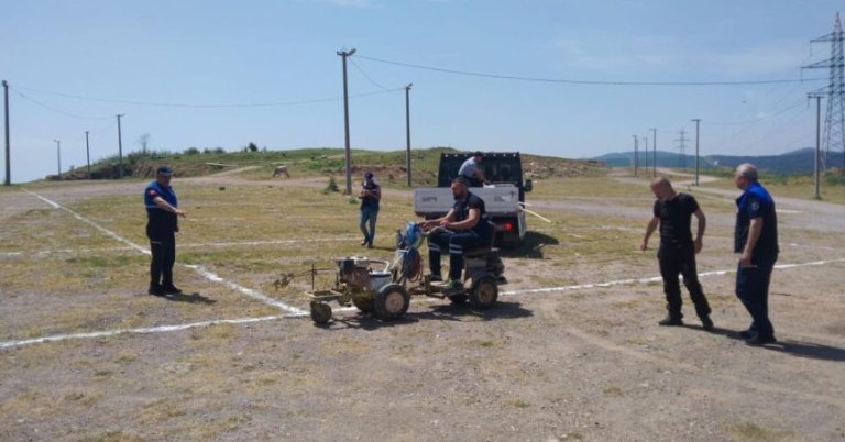Kurban satış alanında çizgiler çekildi