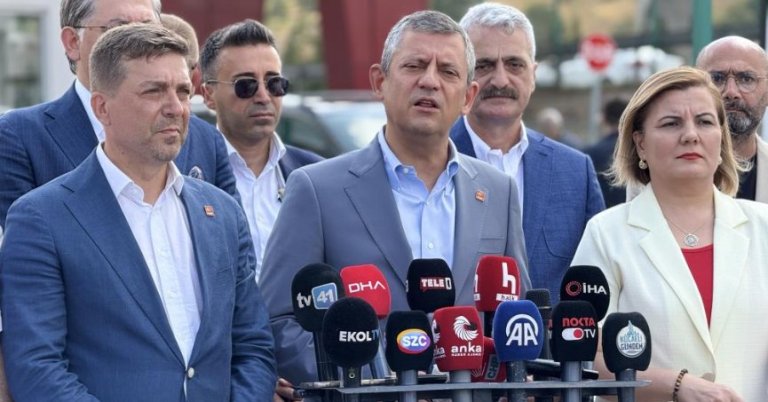 Özgür Özel: Meclis Başkanının yapmadığını Abdullah Güler yapıyor, hadsizlik yapıyor