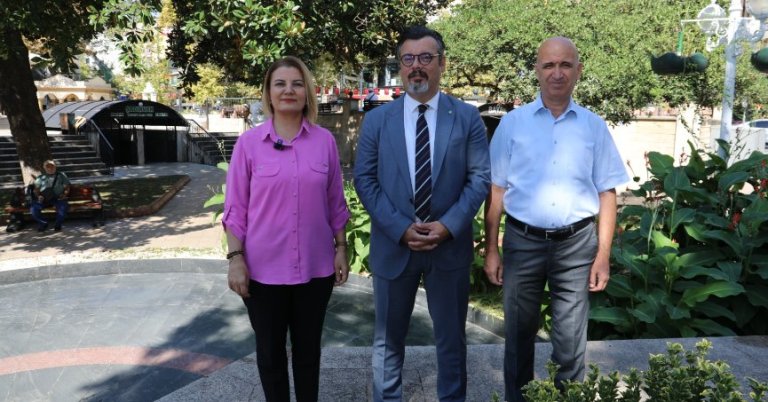 Hürriyet isyan etti: Lütfen, belediyenin malına çökmekten vazgeçin