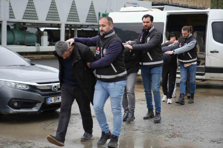 Sazan Sarmalı Operasyonunda 3.5 Milyarlık Vurgun