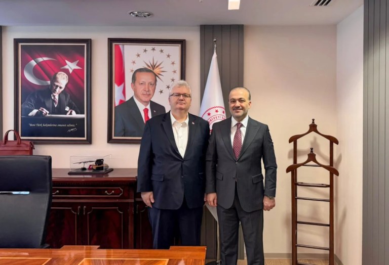 Kocaeli’nin sağlık yatırımları Ankara’da gündemde