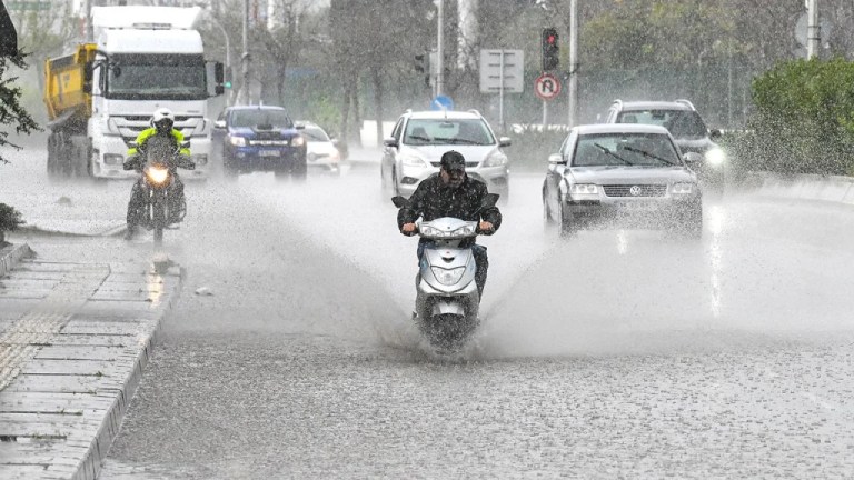 Kocaeli’de Fırtına Alarmı: Kuvvetli Rüzgar Uyarısı