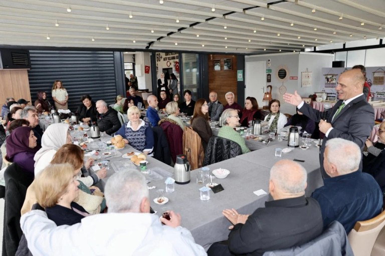 Körfez’in çınarlarından anlamlı sergi