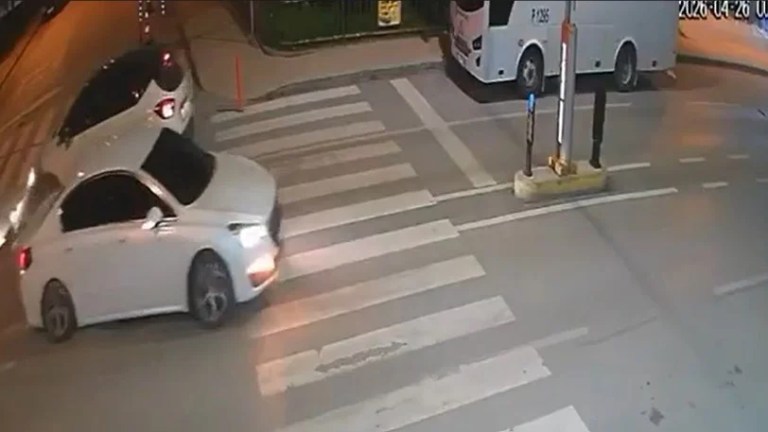 Oyuncu Yılmaz Öztürk Derince’de kaza geçirdi!