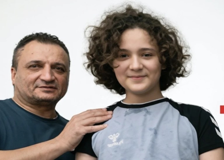 Baba oğluna silahla ‘erkeklik’ eğitimi verdi iddiası