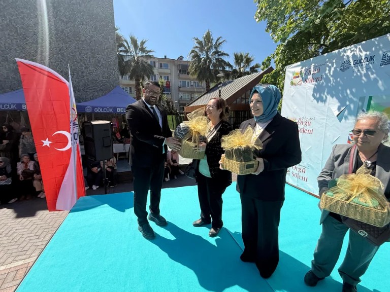 Gölcük’te 2. Örgü Şöleni Kapılarını Açtı