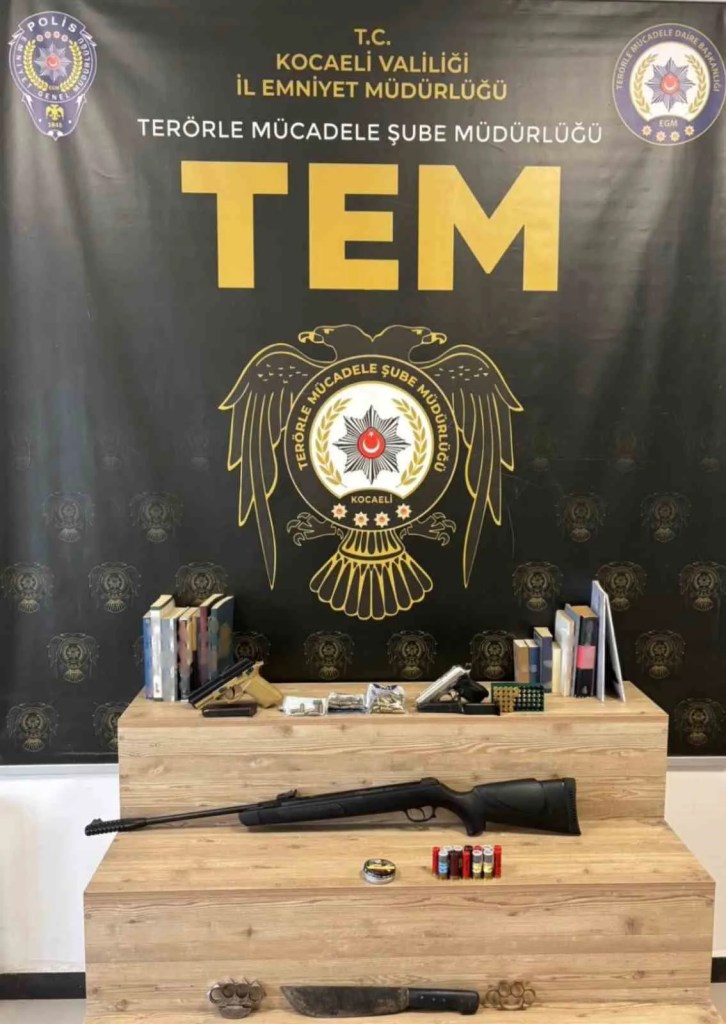 İstanbul Saldırısıyla Bağlantılı 32 Şüpheli Yakalandı