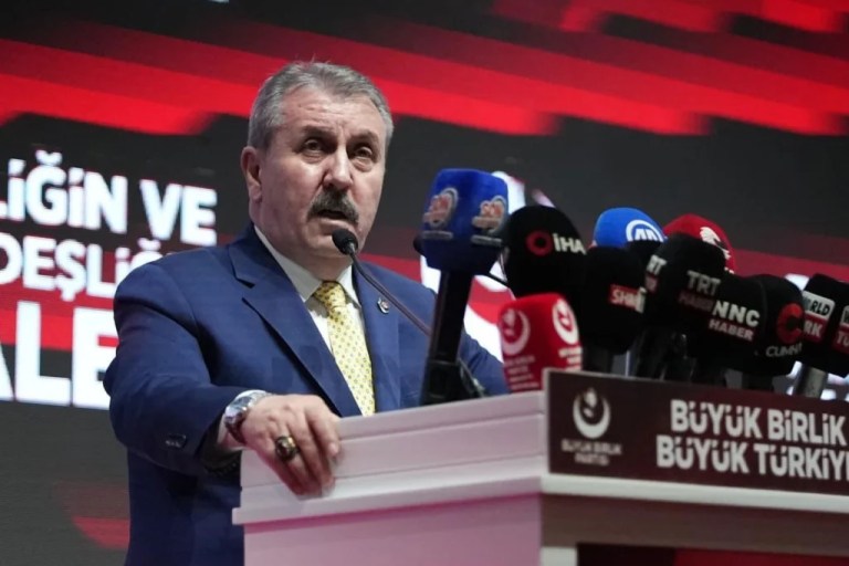 Destici’den emekli ikramiyesi çağrısı
