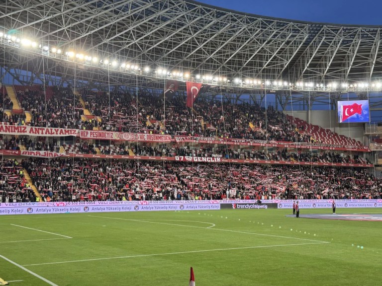 07 Gençlik’ten Kocaelispor’a anlamlı karşılama