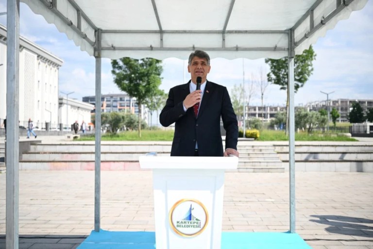 Kartepe’de geleneksel bayramlaşma coşkusu