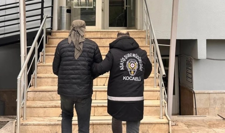 10 yıllık firari Denizli’de yakalandı!