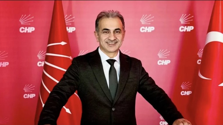 CHP Kocaeli’de sosyal medya yetkisi kaldırıldı!