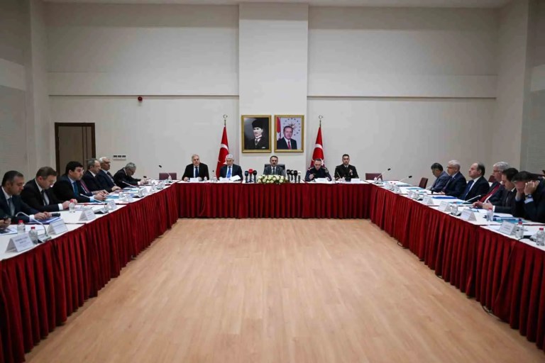 Kocaeli’de Bir Ayda 77 Bin Sürücüye Ceza