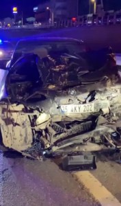 Kocaeli'de Zincirleme Kaza: 3 Yaralı