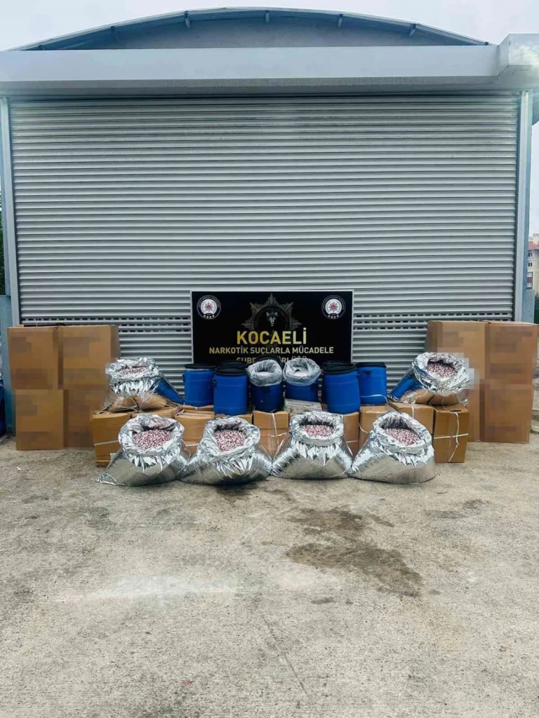 Darıca'da 40 milyon haplık uyuşturucu engellendi!