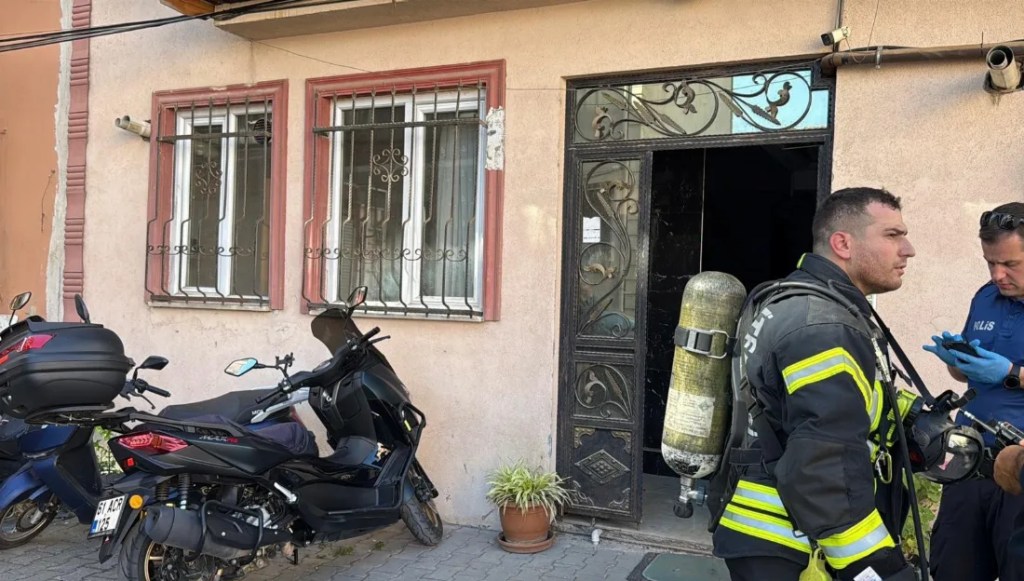 Kocaeli'de evden kötü kokular geldi, cansız beden bulundu!
