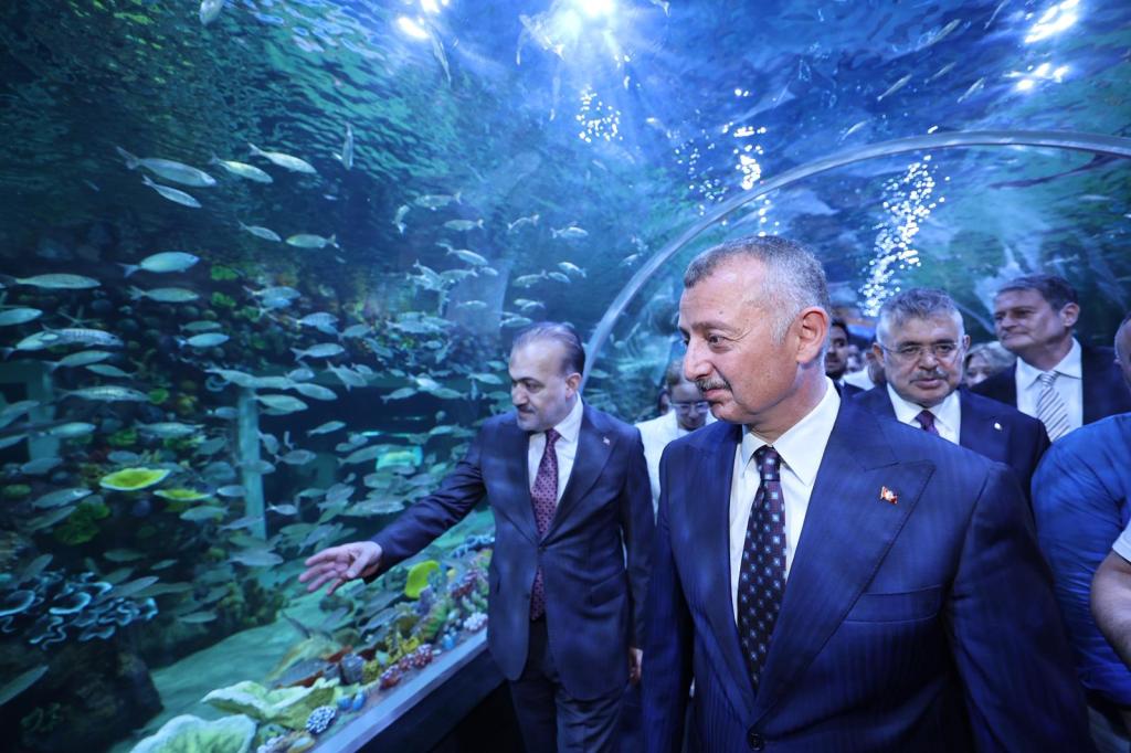 Büyükakın, büyüleyici Körfez Aqua’yı müjdeyle açtı: İlk 2 gün ücretsiz