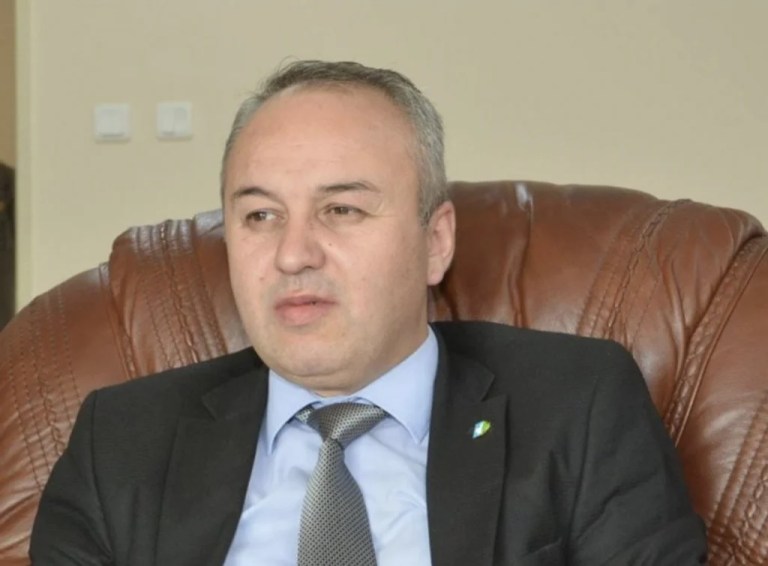 DENEYİMLİ GAZETECİ EROL UYGUÇ KALP KRİZİ GEÇİRDİ!