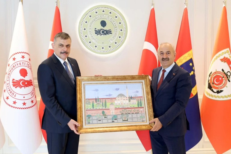 Başkan Büyükgöz’den Bakan Çiftçi’ye ziyaret