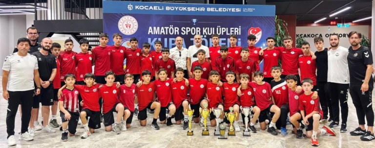 Körfez Gençlerbirliği'ne ödül yağmuru! - 2. görsel