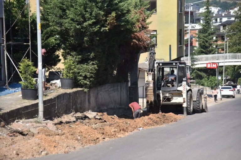Cumhuriyet Caddesi'nde Modern Dönüşüm!