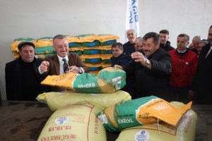 Büyükşehir, tarımı geleceğe taşıyor