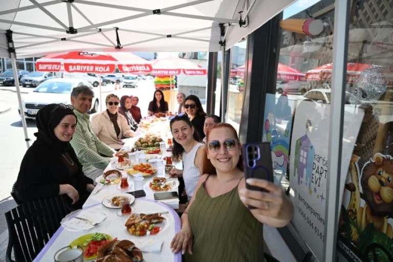 Başkan Kocaman Kadın Esnafla Buluştu