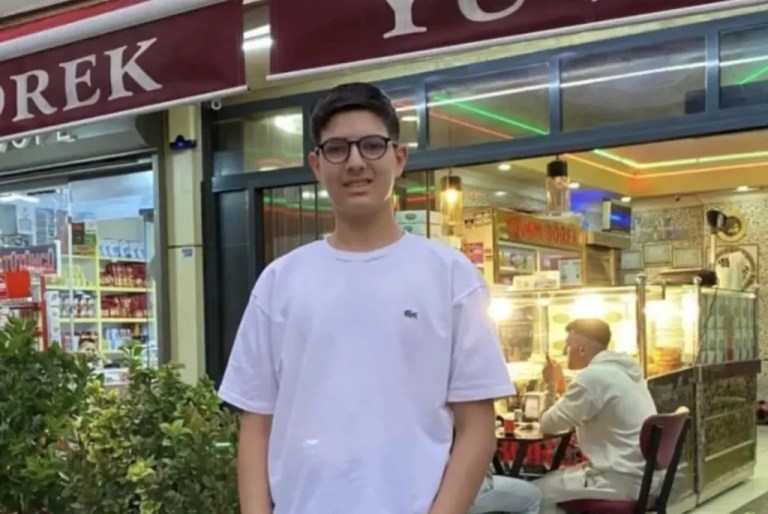 Gebze’de Silahlı Kavgada 17 Yaşındaki Genç Hayatını Kaybetti!