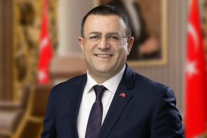 Derince Belediye Başkanı Sertif Gökçe CHP’den İstifa Etti
