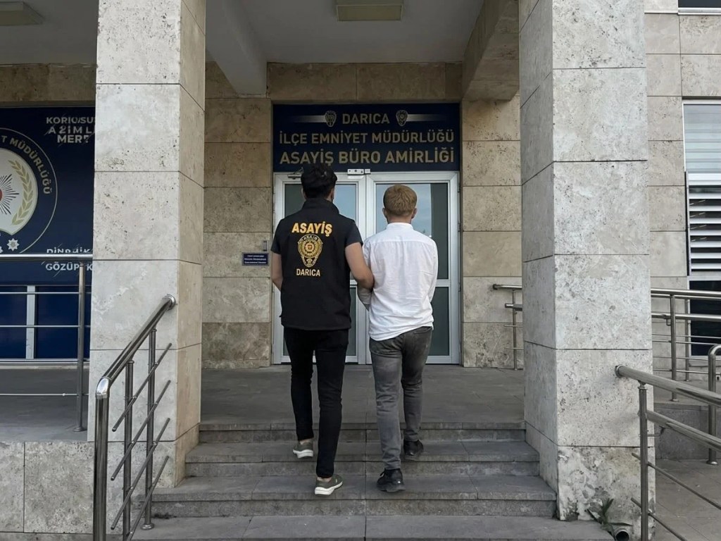 Darıca'da silahla tehdit olayı: İki kişi tutuklandı