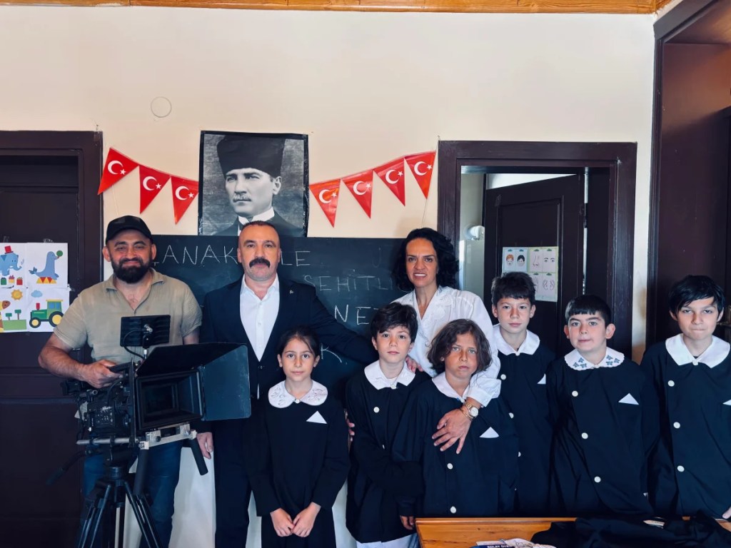 Dilovası’nda 'Şehide' Filminin Setine Ziyaret! - 2. görsel