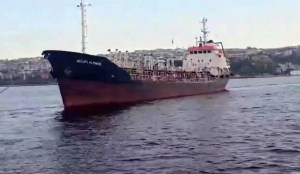 Fuel oil yüklü tanker denizde arızalandı!