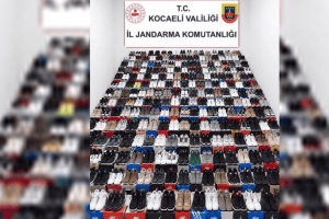 Piyasa değeri 4,5 milyon lira olan sahte ayakkabılar ele geçirildi