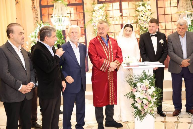 Ali Korkmaz oğlunu evlendirdi